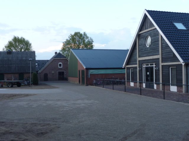 2013 HWK004.jpg